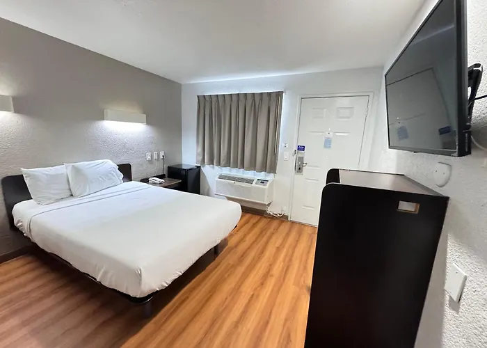 Motel 6 Ontario Airport